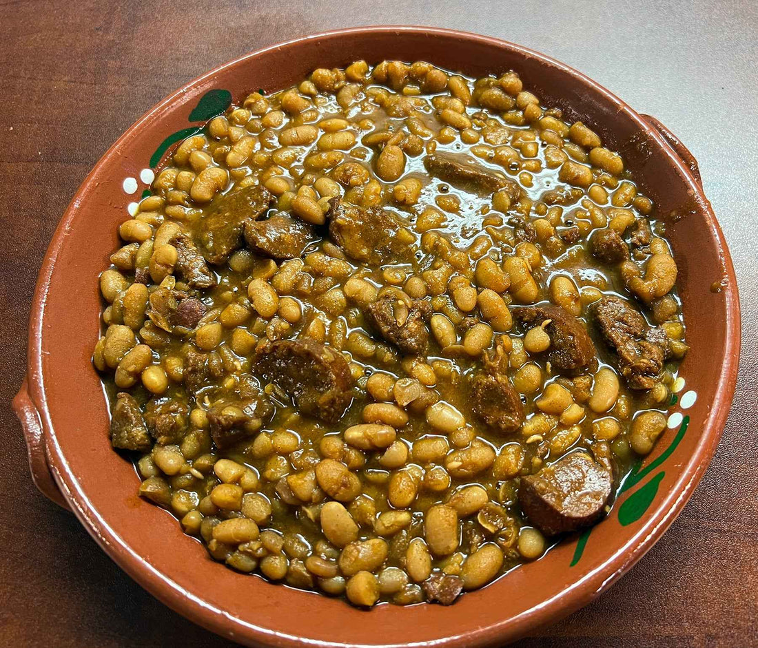 Seasoning mix for traditional Portuguese beans stew with chouriço