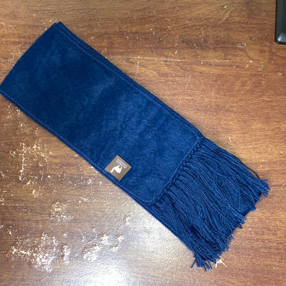 Narrow Alpaca Scarf with Alpaca Figure Label